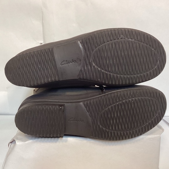 Clarks CARIMA duck boot size 11 - Picture 12 of 12